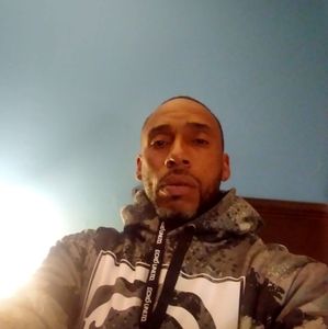 Meet your Posher, Devin